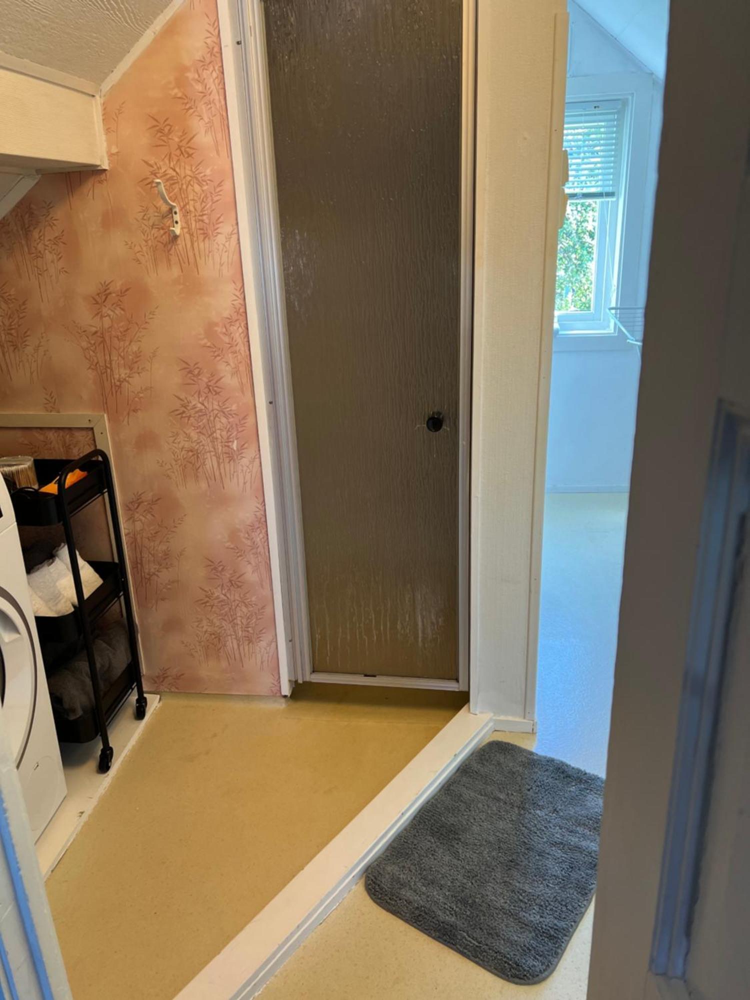 Lite Hus Med Egen Inngang - Sentral Beliggenhet ハウゲスン エクステリア 写真